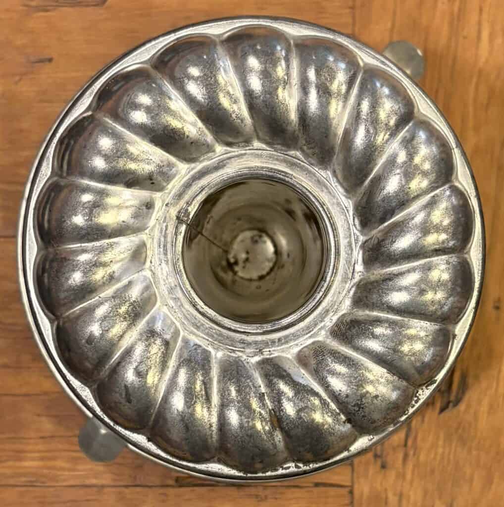 pudding mold for steaming figgy pudding